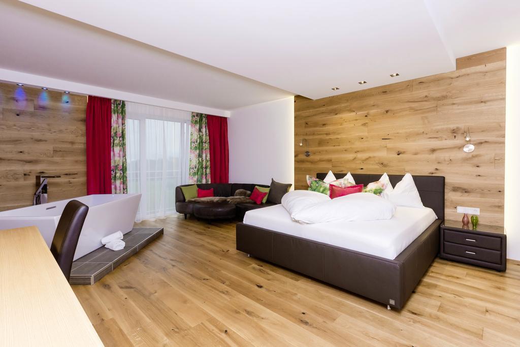 Trippelgut - Schlafgut Hotel Feldkirchen In Kaernten Ngoại thất bức ảnh